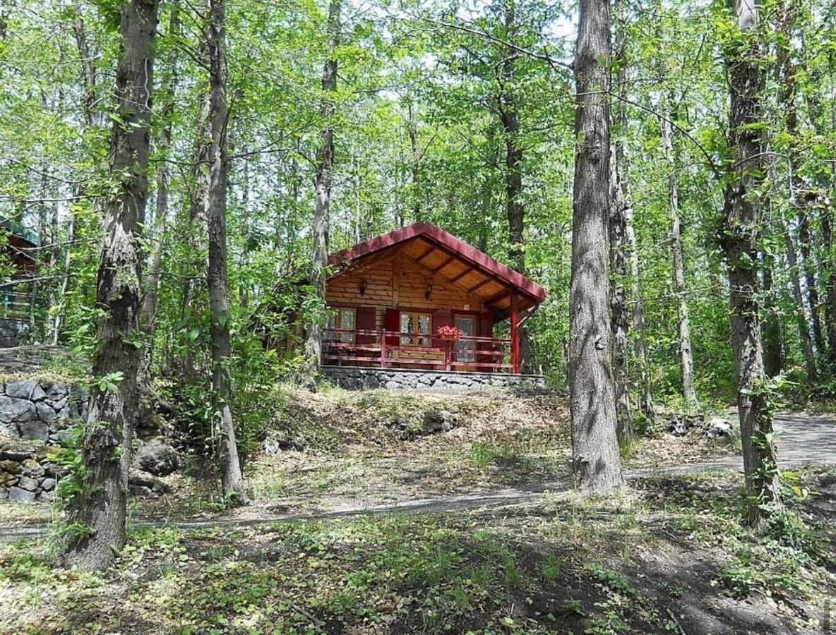 Chalet Etna Мило Экстерьер фото